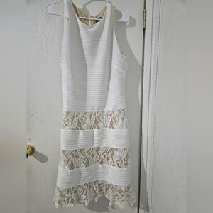 Gabby+Skye SIZE 14 Elegant White Lace Dress